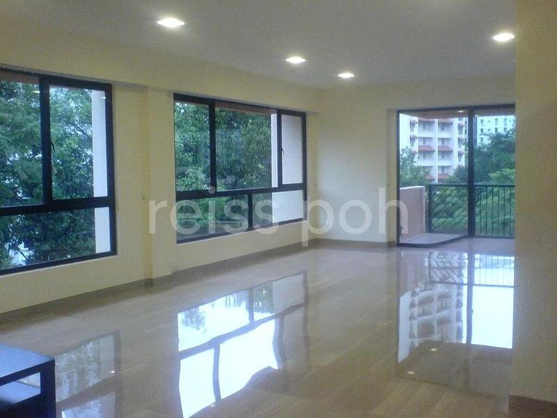 3 Bed Condo for Rent in  Yong An Park - Image 2